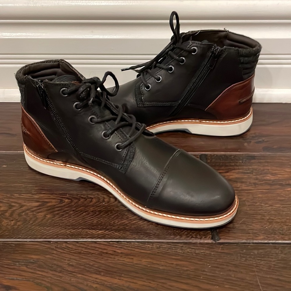 NWOT Bull Boxer Ankle Leather Boots